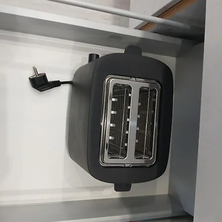 Apartment Sarah's New! *